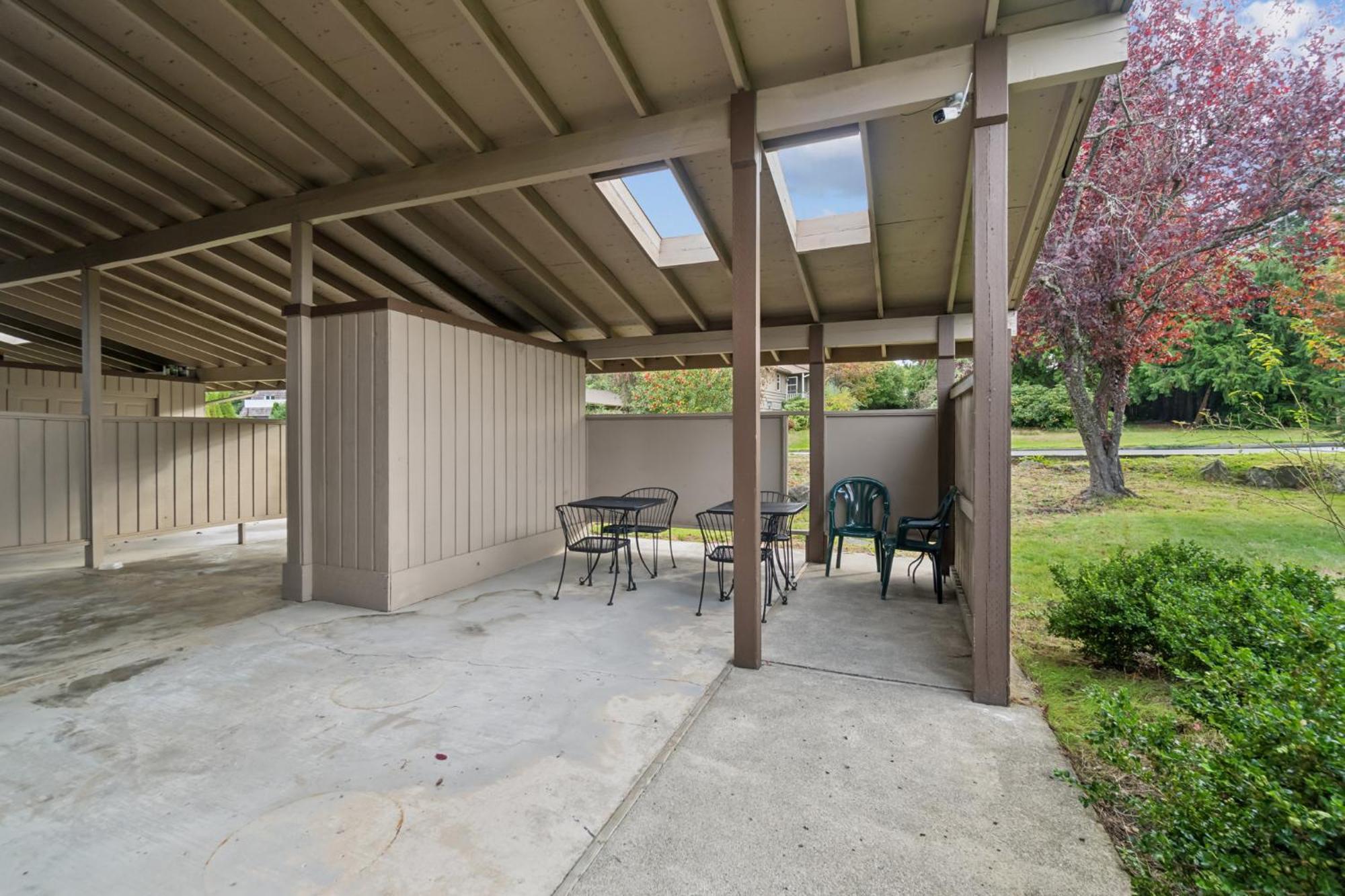 Central Bellevue Retreat מראה חיצוני תמונה